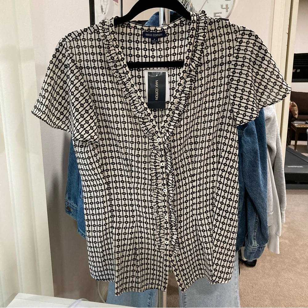 Max Edition Cream Flower Pattern Blouse S